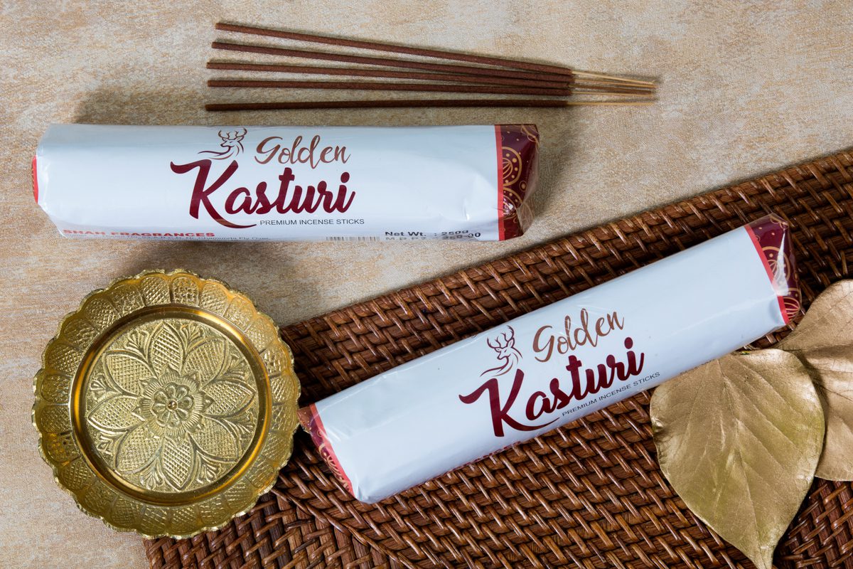 Golden Kasturi 250 gram Roll Pack - Image 1
