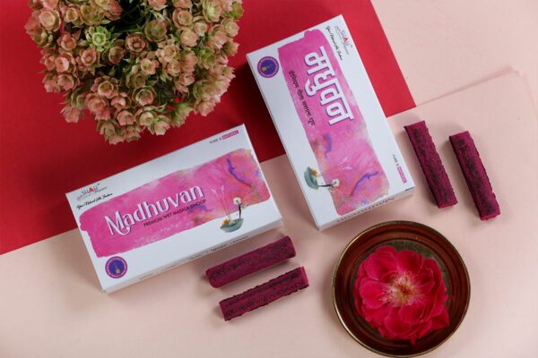 Madhuvan Premium Gila Dhoop Box 10 Sticks