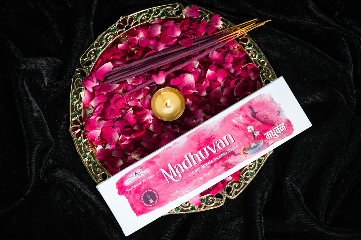 Madhuvan Flora  Premium Masala Incense Sticks 50 Grams Box - Image 1