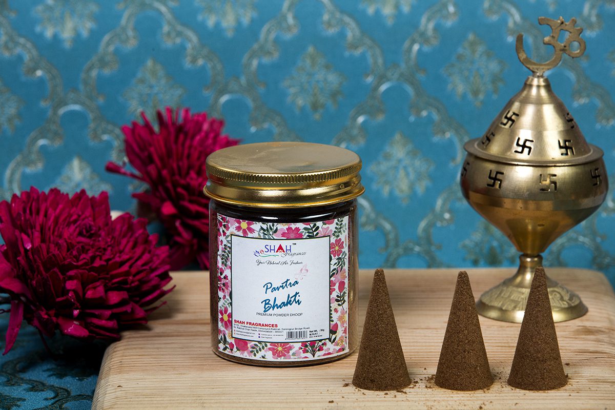 Pavitra Bhakti 50 gram Powder Dhoop - Image 1