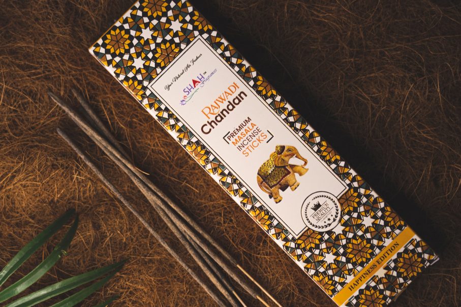 Rajwadi Chandan Premium Masala Incense Sticks 50 Grams Box - Image 1